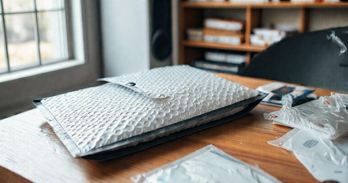 Envelope com Plástico Bolha: Proteção e Praticidade